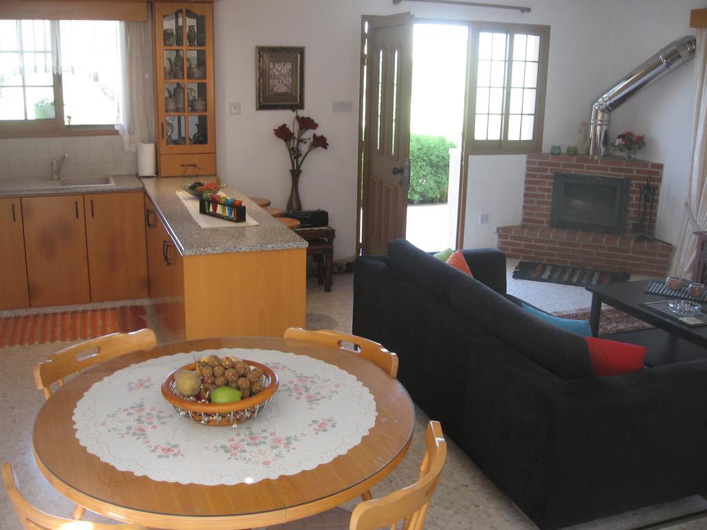 Zena Holiday Villa Pissouri Camera foto