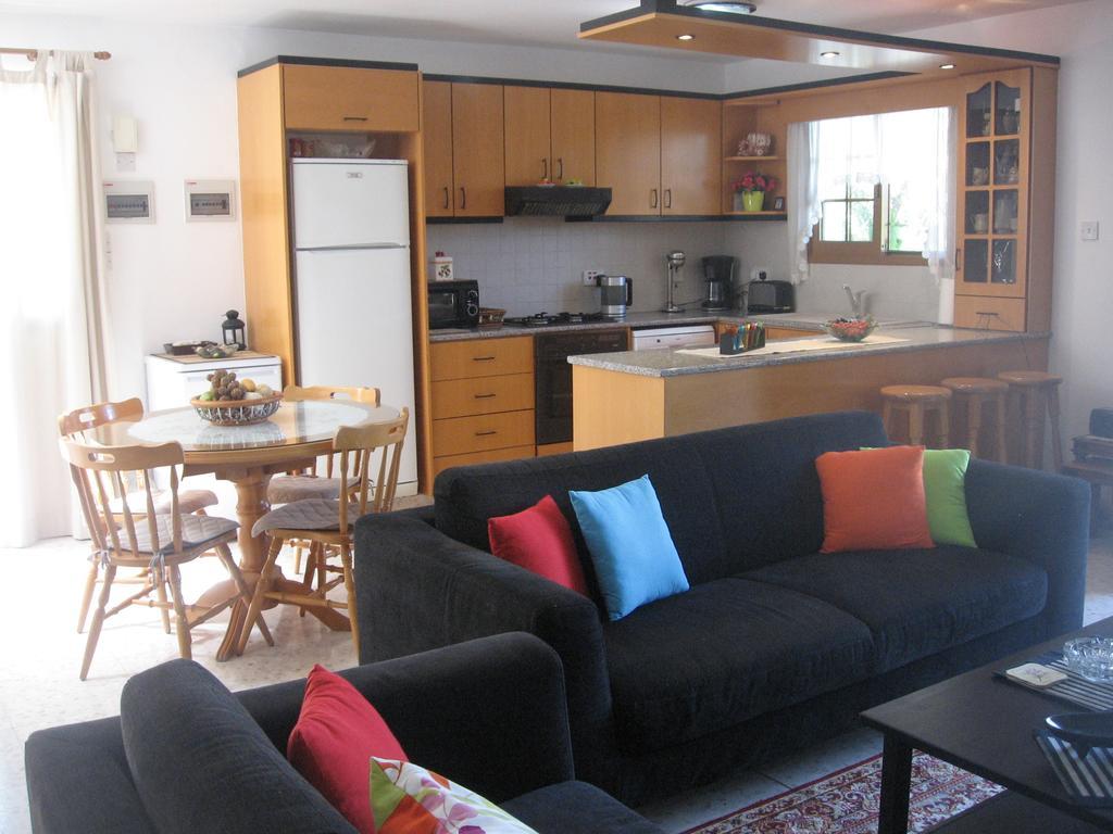 Zena Holiday Villa Pissouri Camera foto