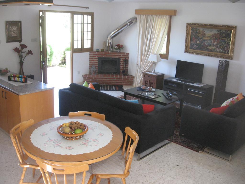 Zena Holiday Villa Pissouri Camera foto
